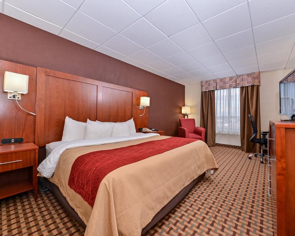 Quality Inn And Suites Conference Center Richmond Bagian luar foto