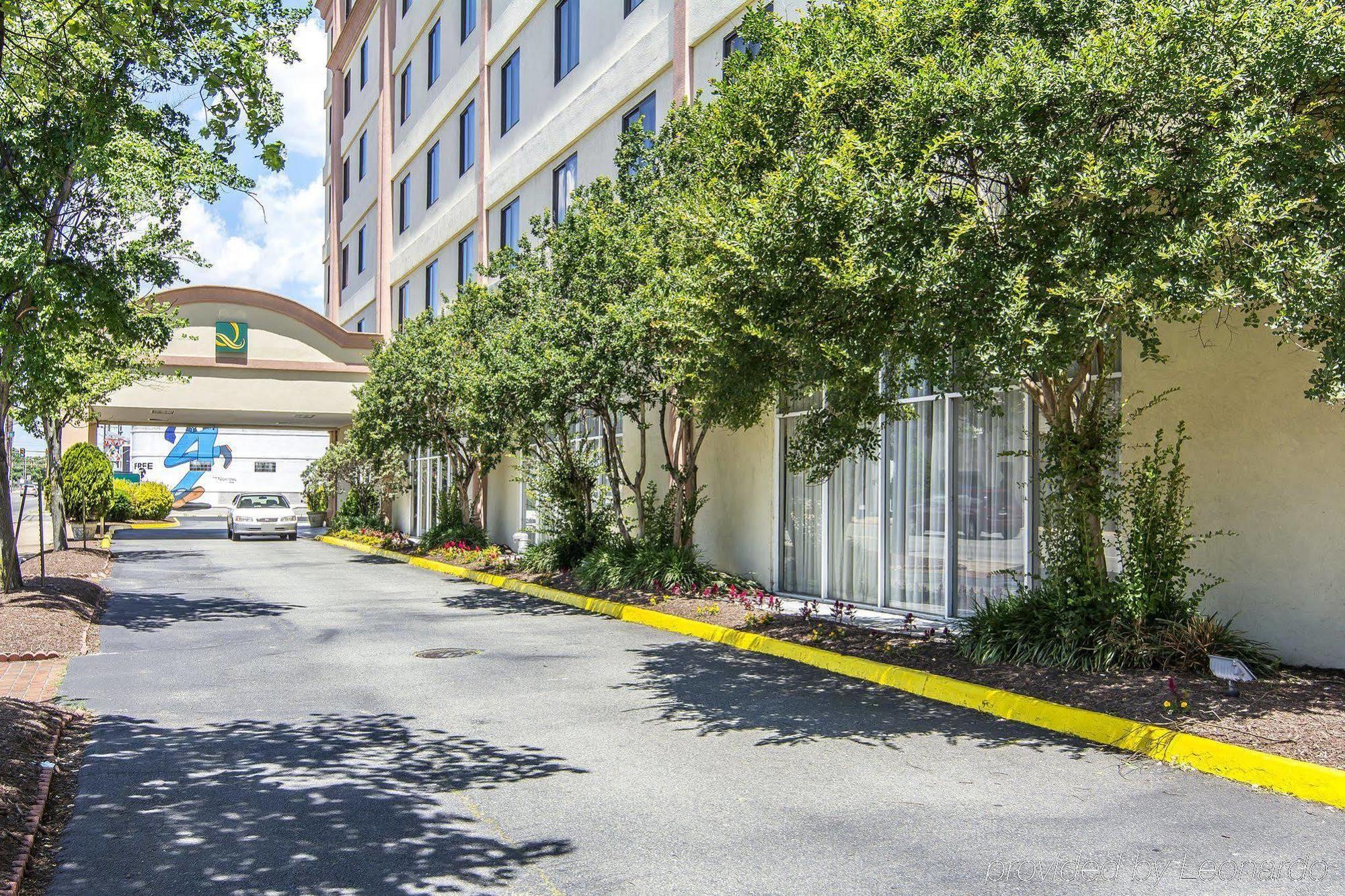Quality Inn And Suites Conference Center Richmond Bagian luar foto
