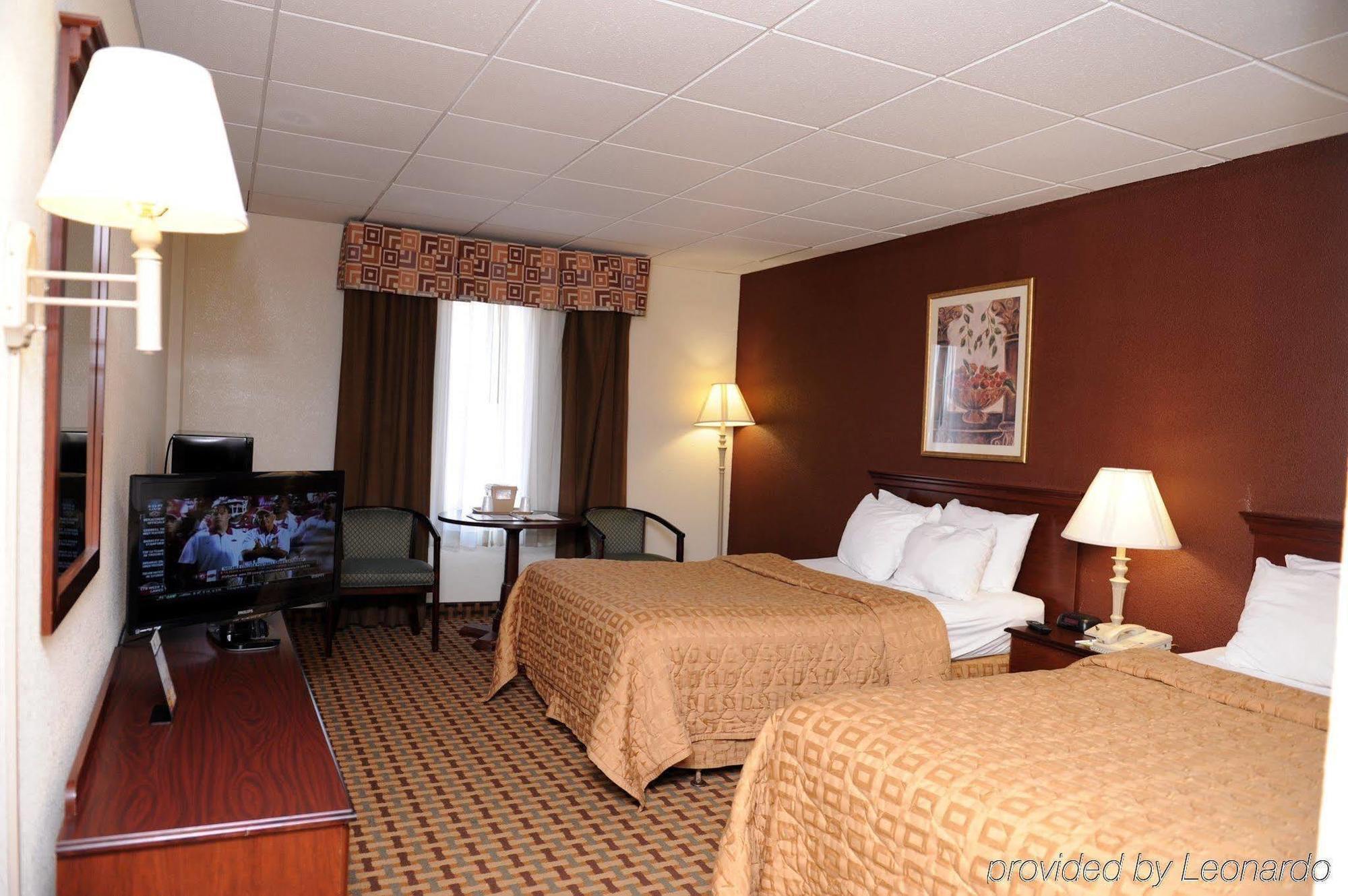 Quality Inn And Suites Conference Center Richmond Ruang foto